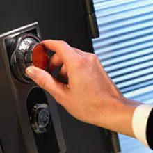 Boynton Beach Emergency Locksmith Boynton Beach, FL 561-692-4271 Boynton Beach Emergency Locksmith Boynton Beach, FL 561-692-4271 - sb-com-01